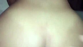 gostosa sentando no pau