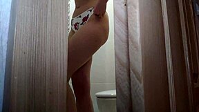 Man catches girl in toilet for creampie