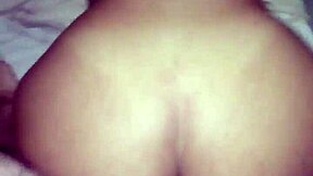 gostosa sentando no pau