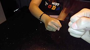 juegos calientes con mi madrastra blowjob