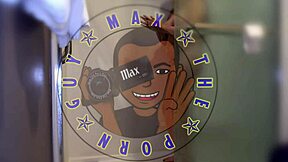 Sexy Alexis Andrews gives sloppy deepthroat blowjob