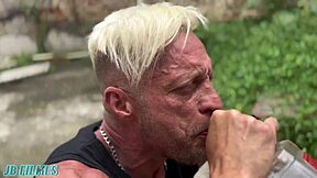 come on love, wake up, i'm really horny to give my ass to you