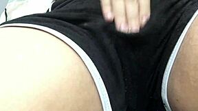 asian babe masturbates after getting off work