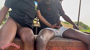 nigeria girl gives mind-blowing blowjob