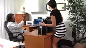 Leah Lexington Craves Juicy Cock Deep Inside!