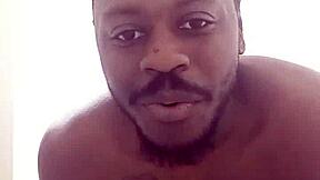 Watch Her Masturbate in Mirror Selfie?