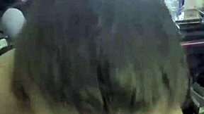 Kandy Kane deepthroats like a pro in homemade clip