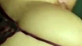 Liberei o cuzinho para o f� desconhecido da internet ap�s ele enviar pix de presente