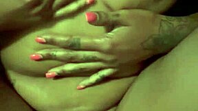 Daddy stuffs this juicy pussy with big black cock in homemade creampie