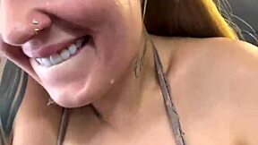 treinando na academia de frente da praia angra dos reis no rj quase fui expulso por ter entrado de biqu�ni fil dental toda molhada que escorria pela buceta