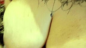 BIG TITS ITALIAN CUMSHOT