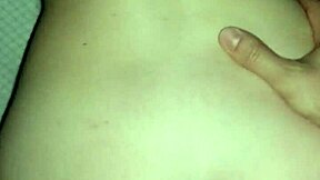 Cumming on wife's back in doggystyle bareback!