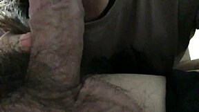 Filipina Girlfriend Delivers an Incredible Homemade Blowjob to Her Horny Partner