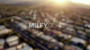 milfy curvy mom sophia tempted by college studs