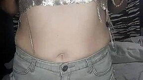 Karely con su rica tanguita rosada