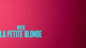 oui i like sex very much petite blonde