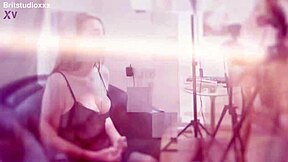 british 18 year old gives handjob