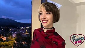 Oney jeune coquine craves double penetration in wild MMF action