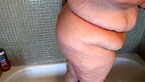 yo, check this big juicy fat ass white bbw milf showering!