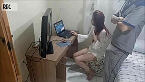 novinha receives horny maintenance man hidden camera