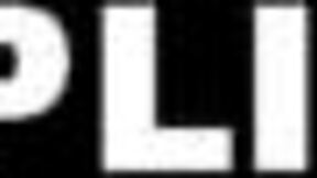 Majhna najstnica 18+ Jojo Kiss ujeta pri tatvini, jebe policaja za dogovor.