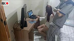 novinha receives horny maintenance man hidden camera