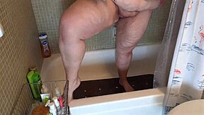 yo, check this big juicy fat ass white bbw milf showering!