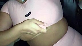 Aquela ajeitadinha gostosa soca calca bem como gosto