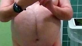 Naked cock wanking session that intrigues