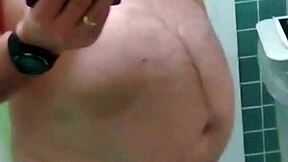 Naked cock wanking session that intrigues