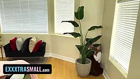 yo, Gypsy Rose, let those big muscular men dominate you for cash!