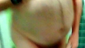 Naked cock wanking session that intrigues