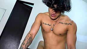 i saw my stepsister enter the bathroom while i was bathing