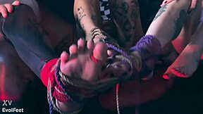 Feet Excited By Kinky Games