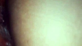 Mijn vrouws lekkere kutje wordt geneukt door een andere man