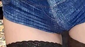 Fetish mistress Elza Kom, with her daring panty play