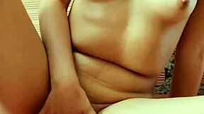 Horny Peruvian Babe Sends Her Homemade Pack 😍