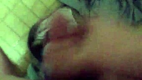 narrative of pre-shower jerk off session