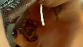 Sucking that monster cock in las vegas!