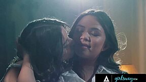 do you see gorgeous chanel camryn having sex with scarlett alexis on piano?