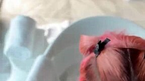 Sucking that monster cock in las vegas!