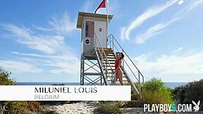 does belgium model miluniel louis strip her round ass outdoor?