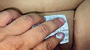 Mrs. Rain Shaves Her Pussy!