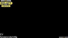 Picky about coochie, Tru Kait and Melissa Stratton star in Brazzers group action