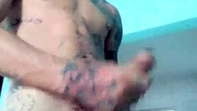 magrinho plays with his big toy in the living room