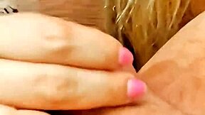 Latina MILF Gives Sloppy Blowjob to Construction Worker in Real Homemade Clip. Curvy Babe Swallows Cum!