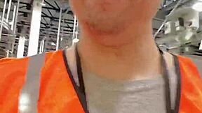 i walk around during work, feeling the public outdoor vibe