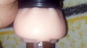 i use two toys together to fuck myself until cum flows out