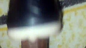 i use two toys together to fuck myself until cum flows out