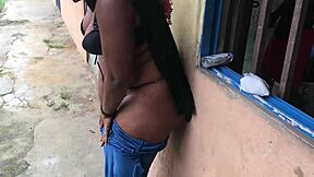 Mies, nauran kuollakseni tälle lame hoodlumps seksille Nigerian protestin aikana